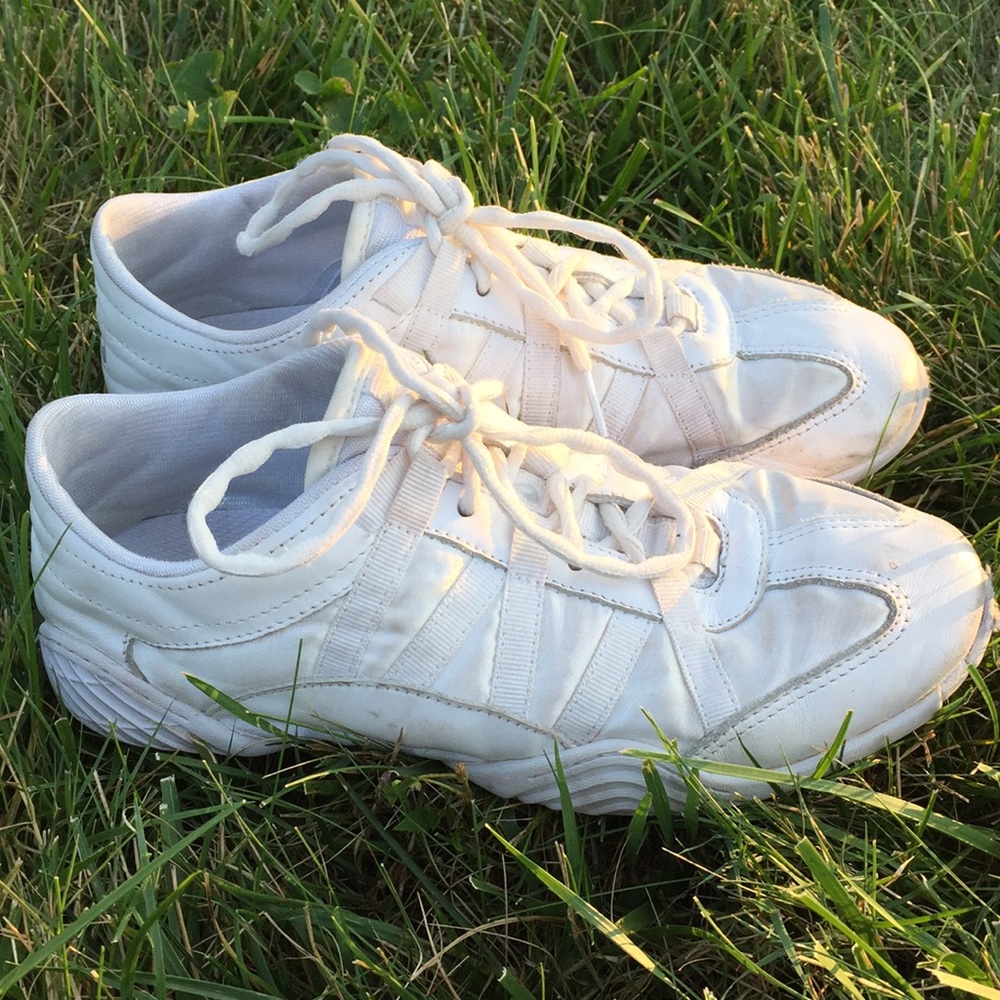 Nfinity Cheerleading Shoes